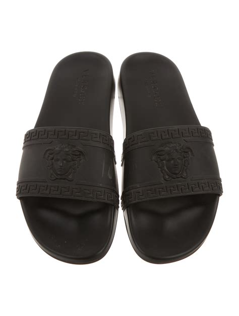 versace medusa slide sandals immitation|Versace Medusa detail round heels.